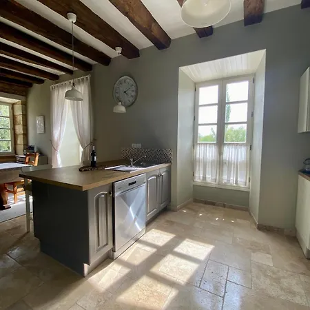 Holiday home Vezere Vue - Town Centre - Unspoilt River Views